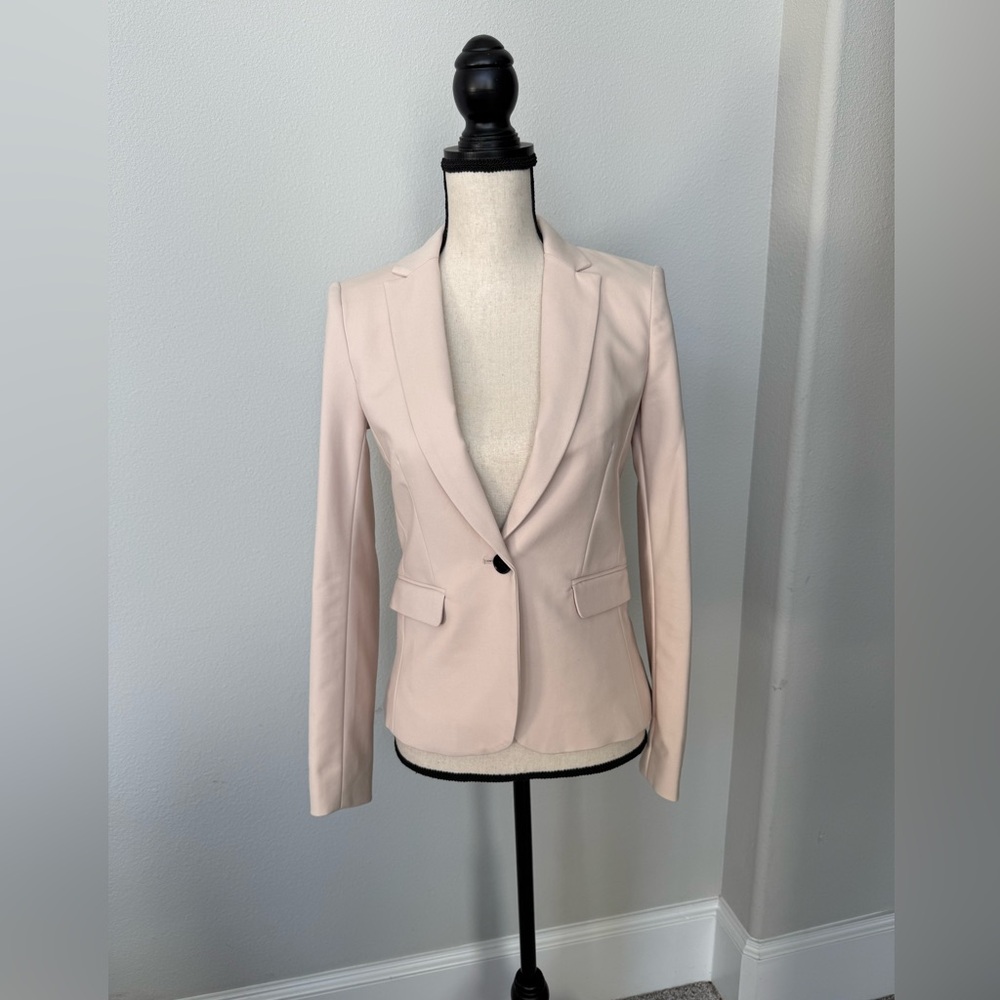 H&M Women's Blazer in Light Pink